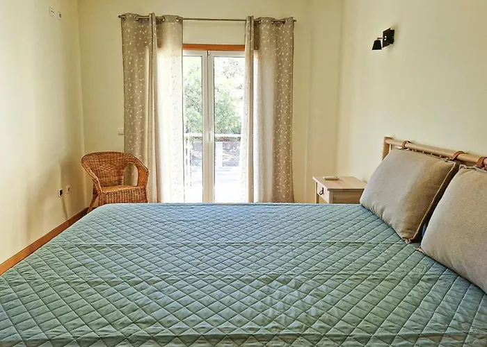 Villa Encosta Vista Salgados - By Bedzy Guia (Faro)