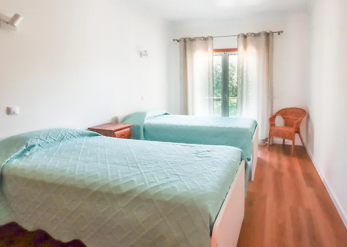 Encosta Vista Salgados - By Bedzy 빌라 기아