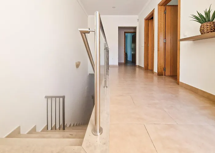 빌라 Encosta Vista Salgados - By Bedzy *