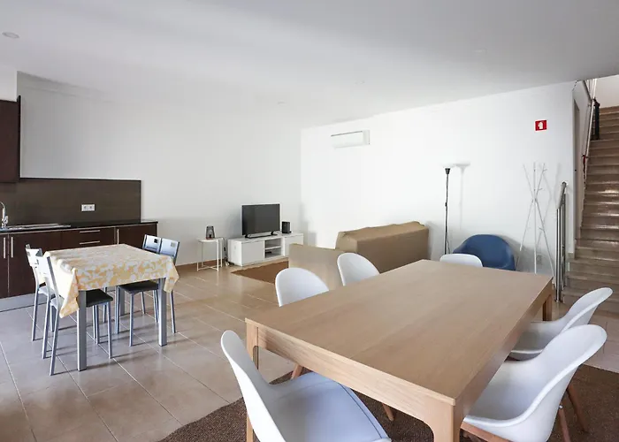 Encosta Vista Salgados - By Bedzy 빌라