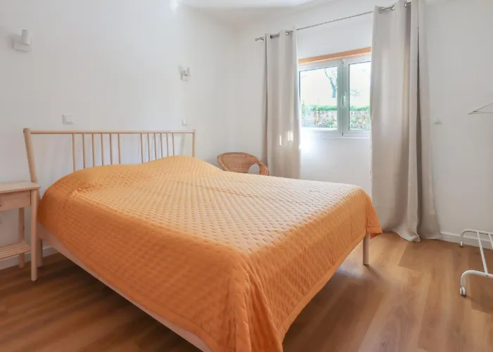 Encosta Vista Salgados - By Bedzy *